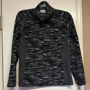 Columbia Gray and Black Patterned Half-Zip Pullover Jacket